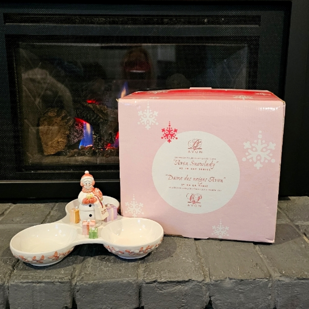 AVON Snowlady Dish 2003 Presidents Club Holiday Gift Collection #2 Series